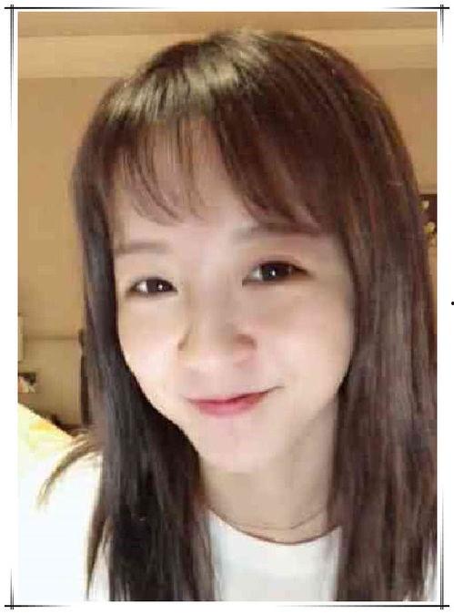 网红自拍素颜